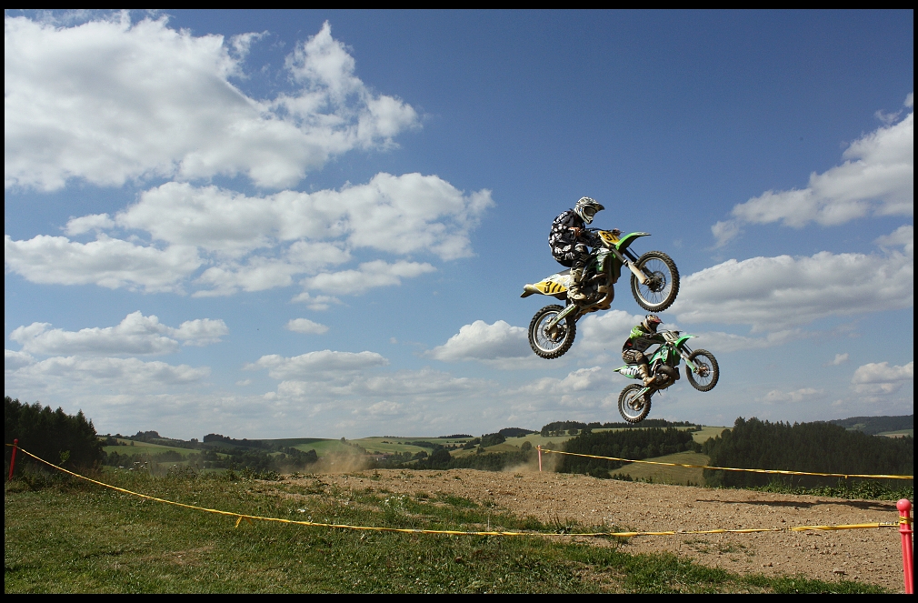 Sky riders